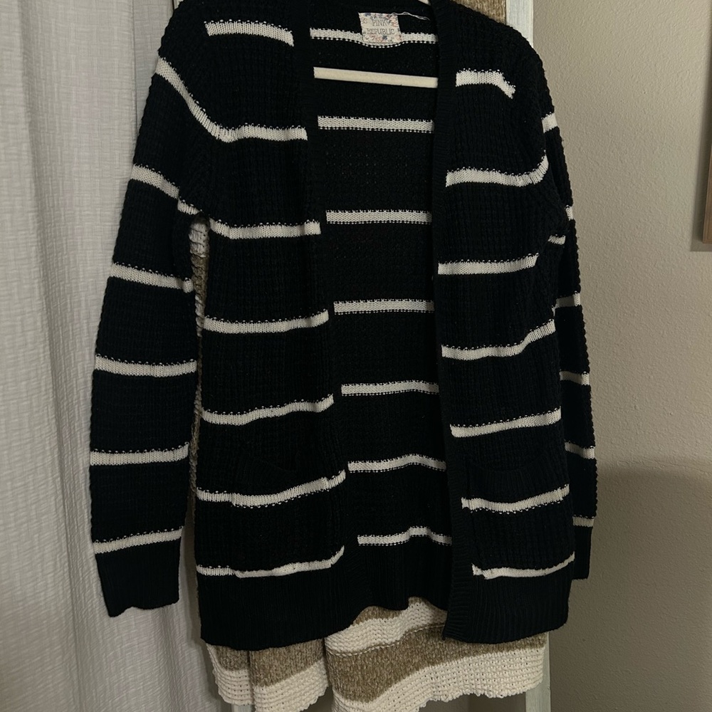 Pink Republic Striped Black and White Women's Sweater